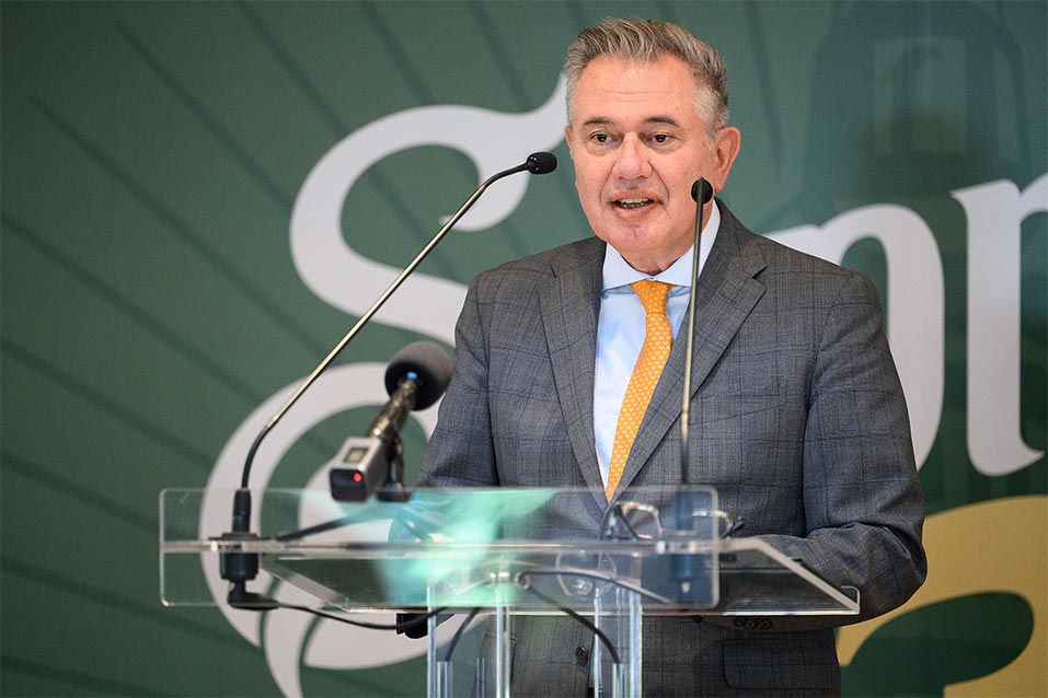 Nikos Zois, a HEINEKEN Hungária vezérigazgatója beszédet mond
